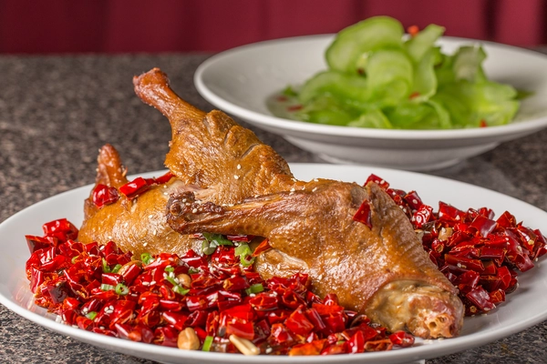 辣子樟茶鸭-ChongQing-Spicy-Chill-Duck-0